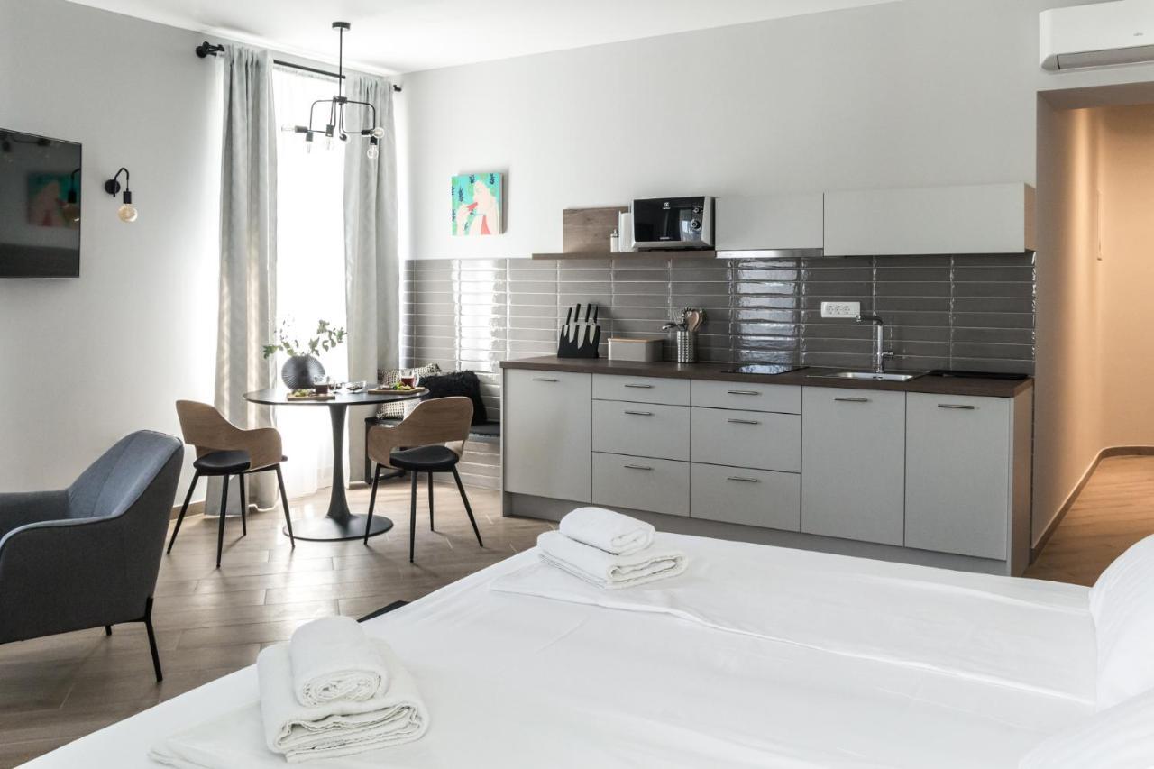 Dolac Apartments Rijeka Ngoại thất bức ảnh