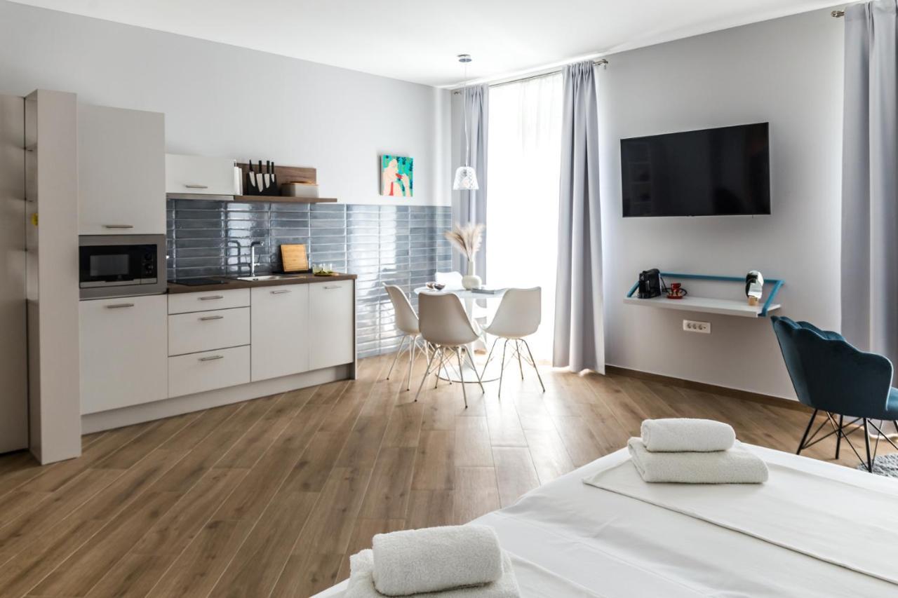 Dolac Apartments Rijeka Ngoại thất bức ảnh