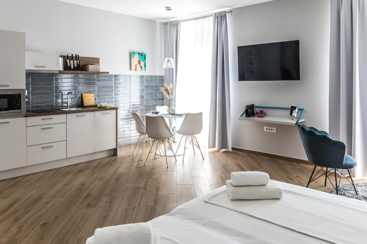 Dolac Apartments Rijeka Ngoại thất bức ảnh